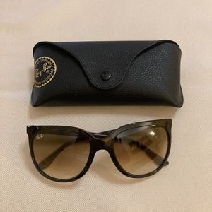 Ray Ban Women's Sun Glasses - Like new!